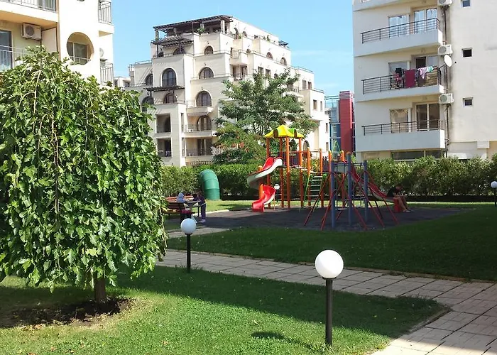 Pollo Mikosta Słoneczny Brzeg