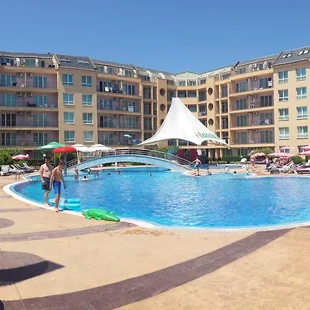 Pollo Mikosta Appartamento *